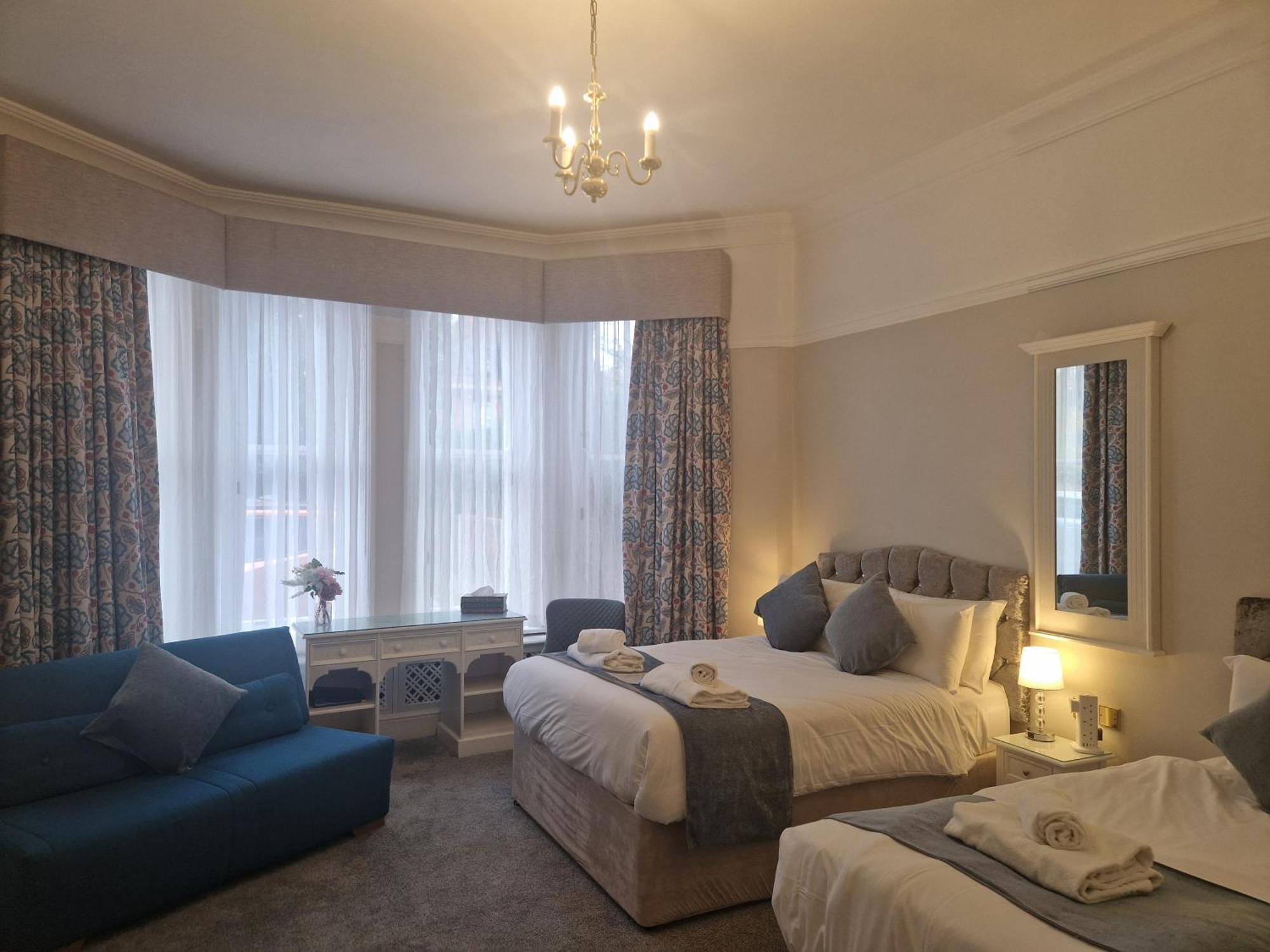 St Margaret's 4*